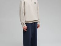 Толстовка с воротником на молнии