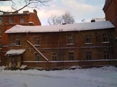 Главное здание