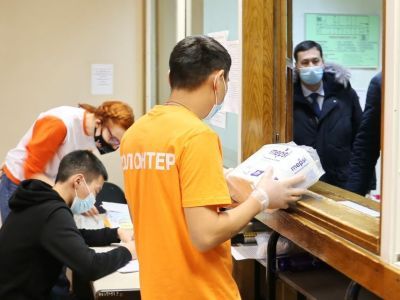 Мирнинский район помогает жителям Донбасса