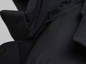 Утепленная куртка с капюшоном