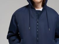 Утепленный бомбер с капюшоном и водоотталкивающей пропиткой