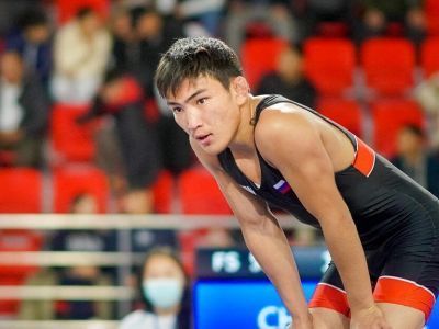 Якутские борцы-юниоры выступят на командном турнире в Красноярске