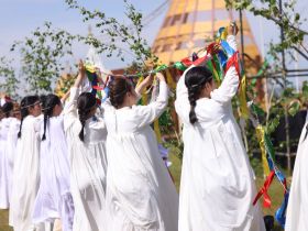 Фото: открытие Ысыаха Туймаады-2025