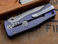Нож складной LionSteel SR2 V (VIOLET) Mini, сталь Uddeholm Sleipner® Satin Finish, рукоять титан по технологии Solid®, фиолетовый