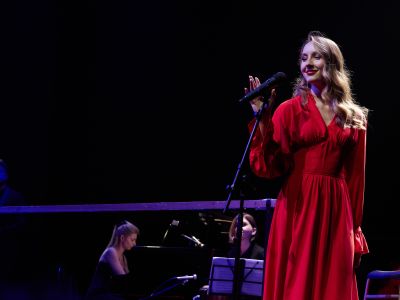 Билеты на Рас-стояние... (Человек в кубе) / Театр | Афиша | ИнфоТаймс