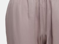 Укороченные брюки свободного силуэта