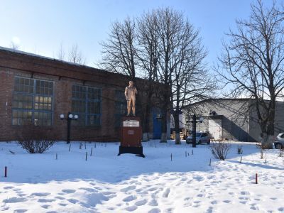 Памятник В.И. Ленину