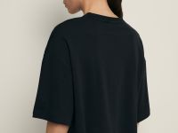 Укороченная футболка