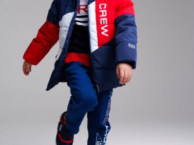 Куртка текстильная с полиуретановым покрытием для мальчиков