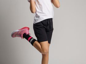 Комплект спортивный для девочки: футболка, шорты, мешок