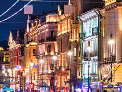 Новогодняя экскурсия по Петербургу на миниавтобусе