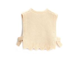 Жилетка для маленькой девочки