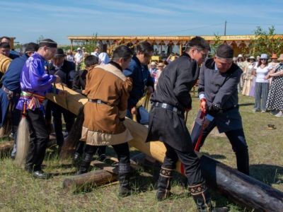 В Якутии установили сэргэ в честь 100-летия финансовой системы республики