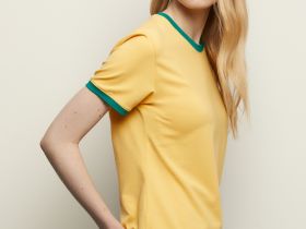 Футболка из хлопка с контрастной окантовкой