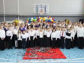 В Томмоте открыли после реконструкции школьный спортзал