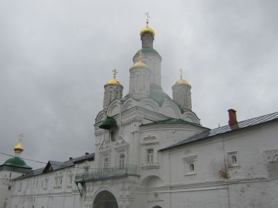 Надвратная церковь