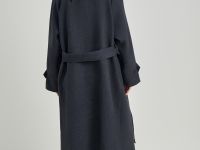 Пальто свободного силуэта с поясом