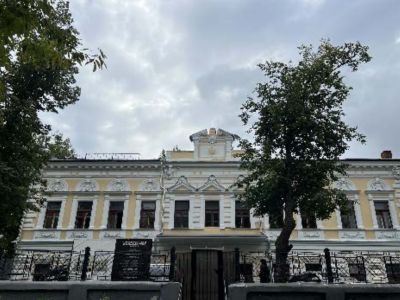 Дом купцов Шелаевых (до 1875 г. – Покровская полицейская часть)