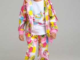 Комплект для девочки: толстовка, брюки из футера