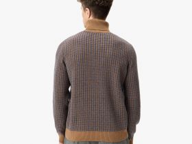 Мужской свитер Lacoste с высоким воротом классического кроя