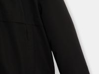 Утепленное пальто со съемным капюшоном