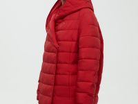 Утепленное полупальто с капюшоном