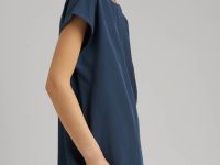 Трикотажное платье со льном