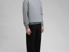 Джинсы широкого кроя