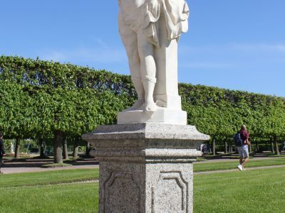 Статуя "Меркурий"