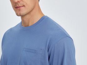 Футболка из хлопка с нагрудным карманом