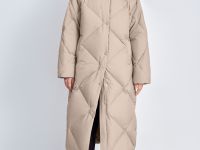 Пуховое пальто с воротником-стойкой и капюшоном