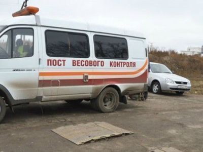 На автодороге «Амга» ведут мониторинг с помощью поста весового контроля