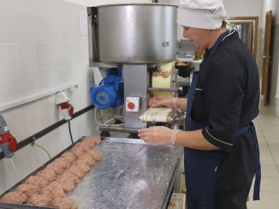 В Ленске заработал комбинат школьного питания