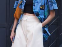 Шорты-бермуды