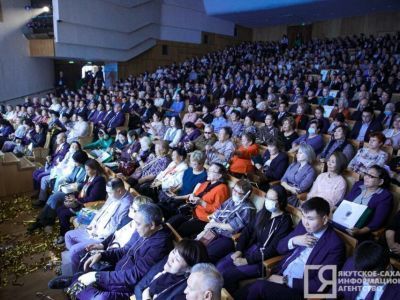 В Якутске прошло торжественное собрание общественности к 390-летию города