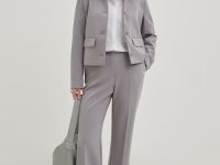 Блузка из хлопка свободного силуэта