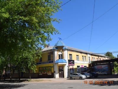 Здание, в подвале которого в июле-августе 1941 г. располагался штаб народного ополчения