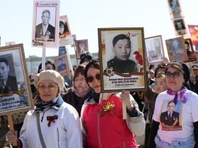 Фото. В Якутске акция «Бессмертный полк» собрала более 50 тысяч человек