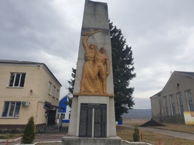 Памятник павшим в годы Великой Отечественной войны