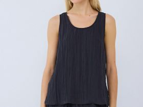 Майка из ткани с жатым эффектом, Черный