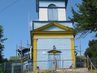 Никольская церковь (деревянная) с интерьером