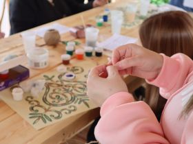 Олонхо «Ньургун Боотур» прочитают 100 человек на семи языках мира