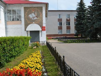 Шарангская центральная районная библиотека