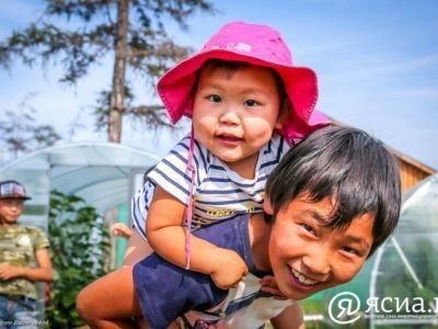 В Якутии на 1000 девочек приходится 1042 мальчика