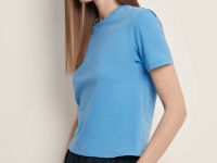 Футболка приталенного силуэта