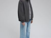 Куртка-бомбер с воротником-стойкой