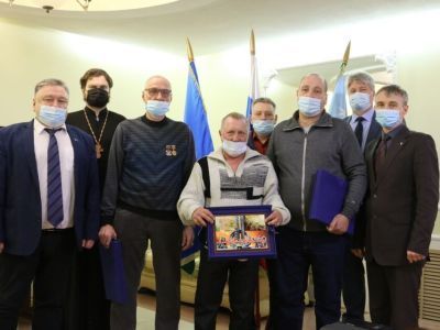 Четырем жителям Удачного, участникам ликвидации аварии на ЧАЭС, оказали материальную помощь