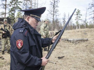 Росгвардия информирует о неукоснительном соблюдении правил безопасного обращения с оружием на охоте