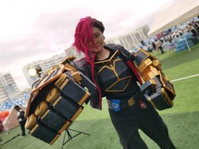Избранный, Хорнет, Вай: кого косплеят якутяне на Ykt Geek Fest