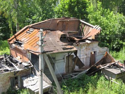 Хозяйственный корпус с каретником